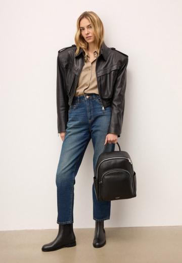 Кожаный рюкзак