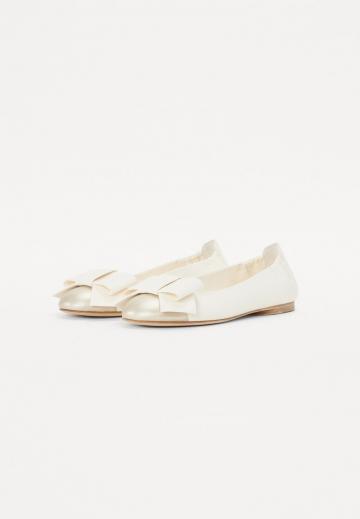 Гандбольные кроссовки