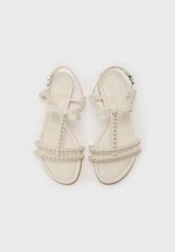 Гандбольные кроссовки