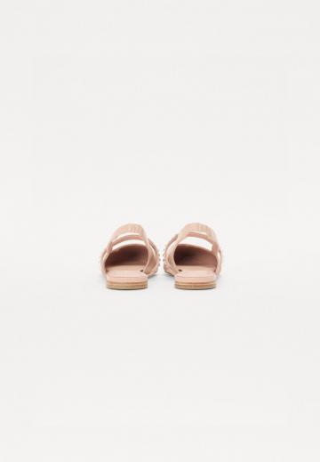 Гандбольные кроссовки