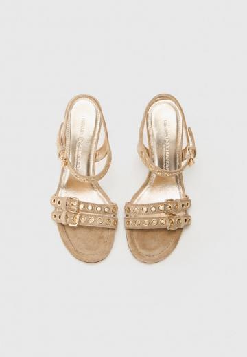 Гандбольные кроссовки