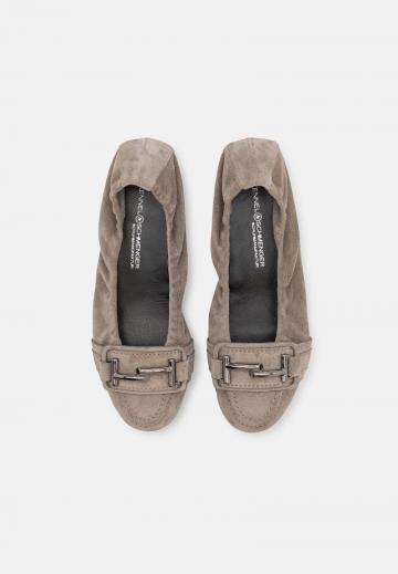 Спортивные балетки