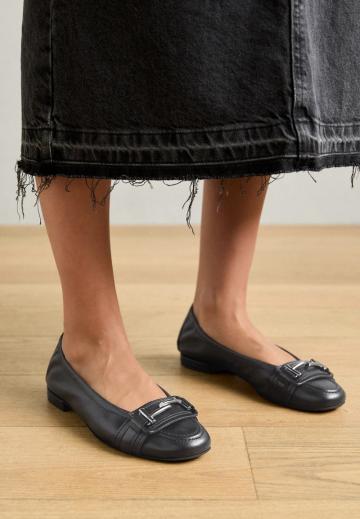 Спортивные балетки