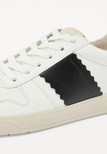 Гандбольные кроссовки