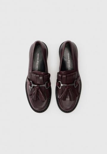 Полуботинки