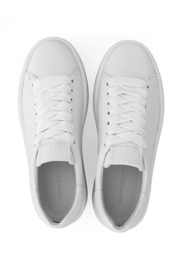 Гандбольные кроссовки