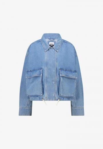 Джинсовая куртка