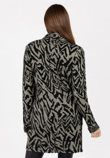 Жаккардовая вязаная кофта