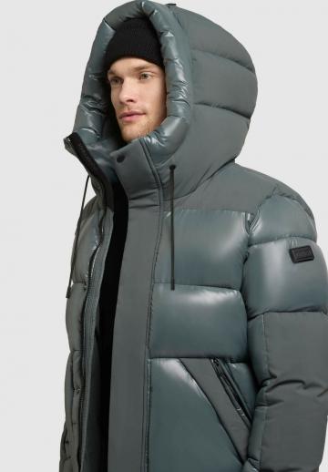 Зимняя куртка