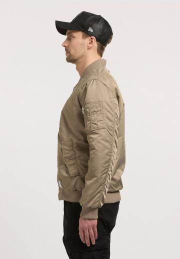 Куртка бомбер