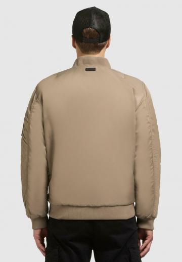 Куртка бомбер