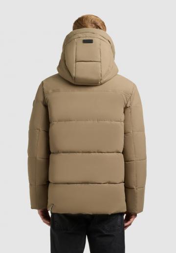 Зимняя куртка