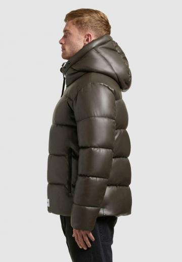 Зимняя куртка