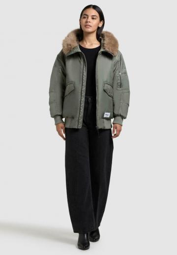 Зимняя куртка