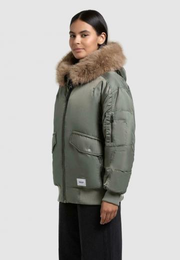 Зимняя куртка