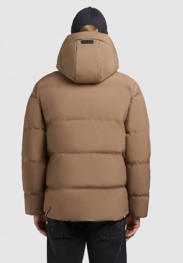 Зимняя куртка