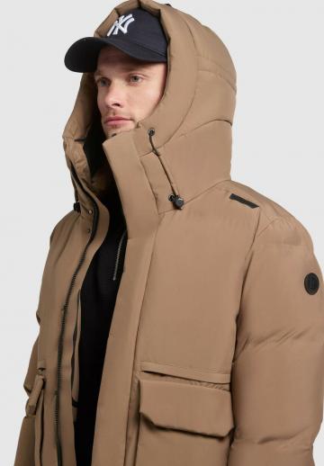 Зимняя куртка