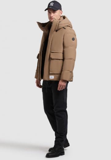 Зимняя куртка