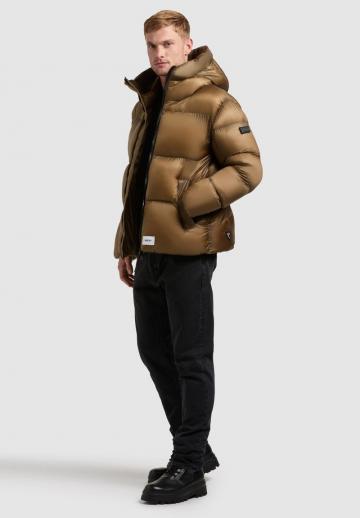 Зимняя куртка