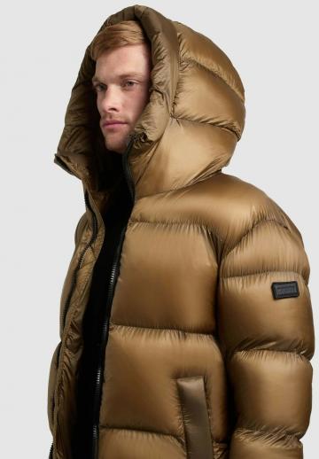 Зимняя куртка