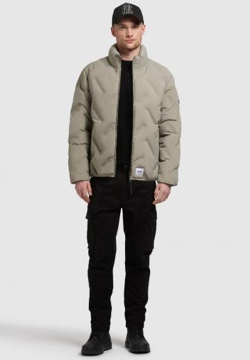 Зимняя куртка