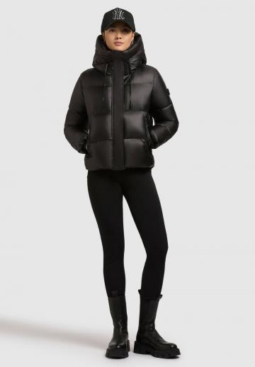 Зимняя куртка