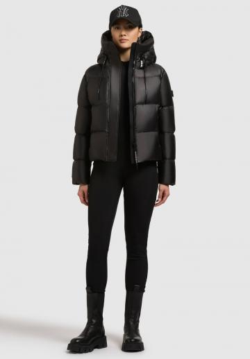 Зимняя куртка