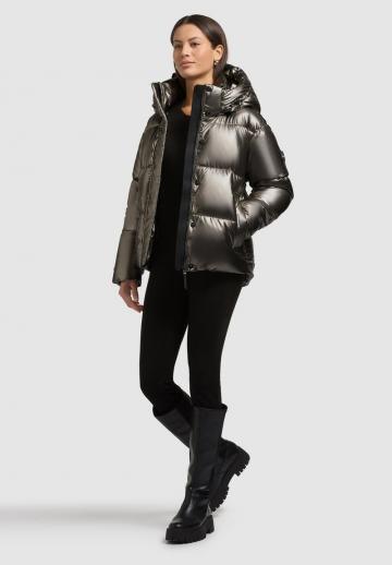 Зимняя куртка