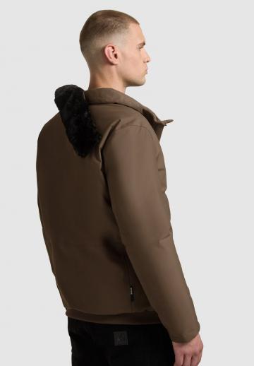 Зимняя куртка