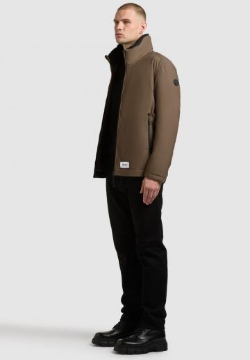 Зимняя куртка