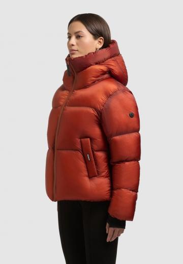 Зимняя куртка