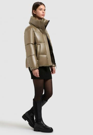 Зимняя куртка