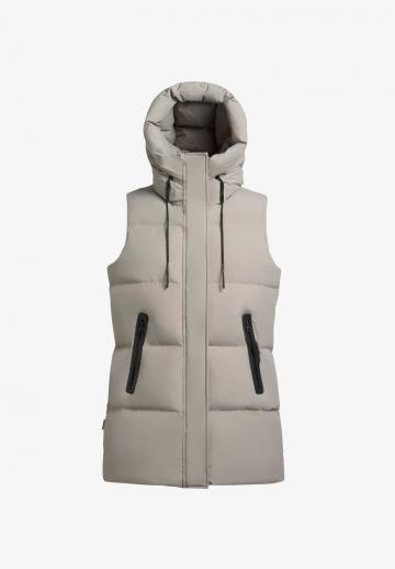 Длинный жилет