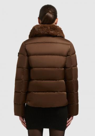 Зимняя куртка