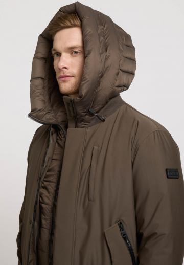 Зимняя куртка