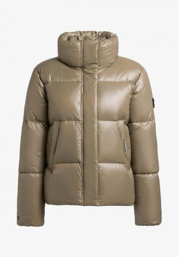 Зимняя куртка