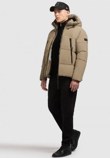 Зимняя куртка