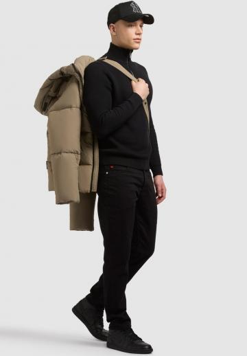 Зимняя куртка