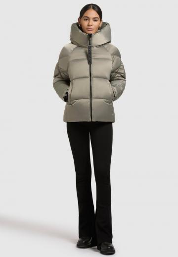 Зимняя куртка