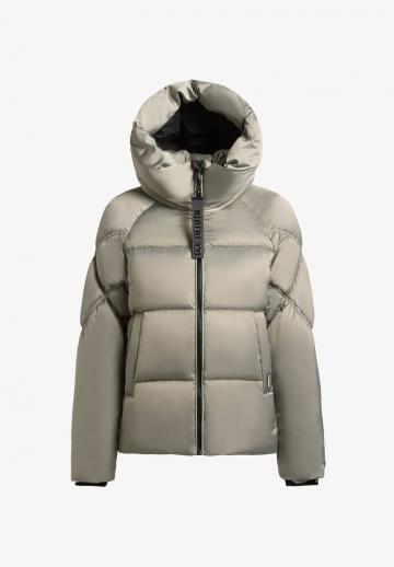 Зимняя куртка