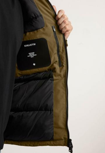 Зимняя куртка