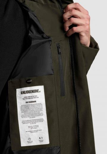 Зимняя куртка