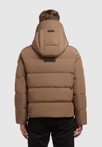 Зимняя куртка