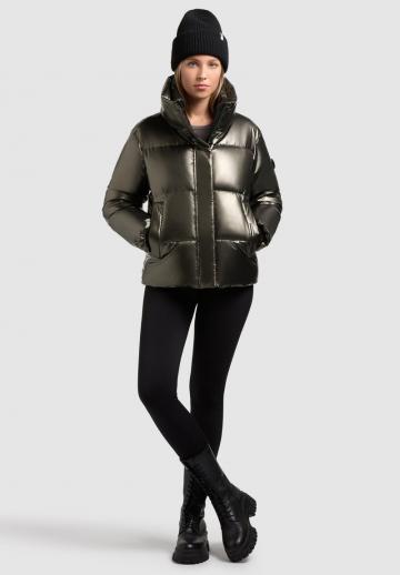 Зимняя куртка