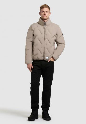 Зимняя куртка