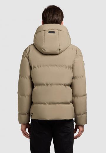 Зимняя куртка