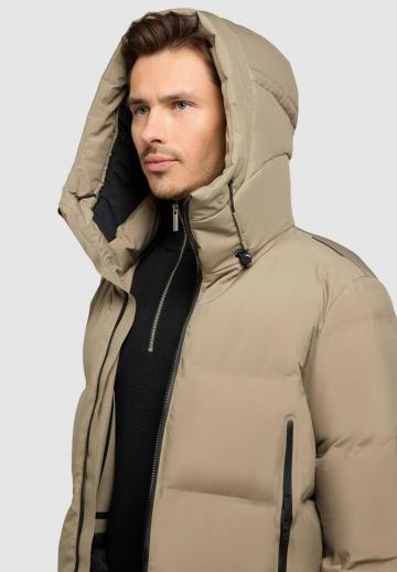 Зимняя куртка