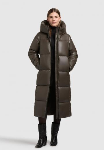 Пальто из искусственной кожи