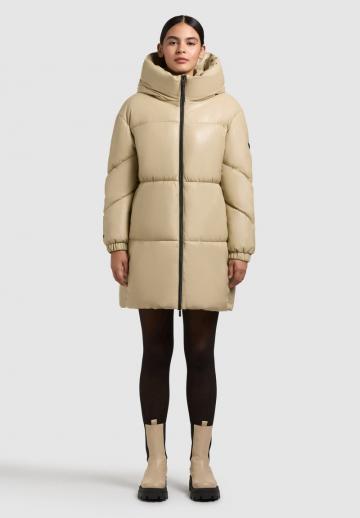 Пальто из искусственной кожи