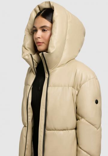 Пальто из искусственной кожи